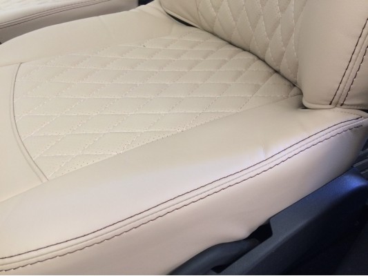 Авточехлы на Nissan Almera G15 Авточехлы на Nissan Almera G15